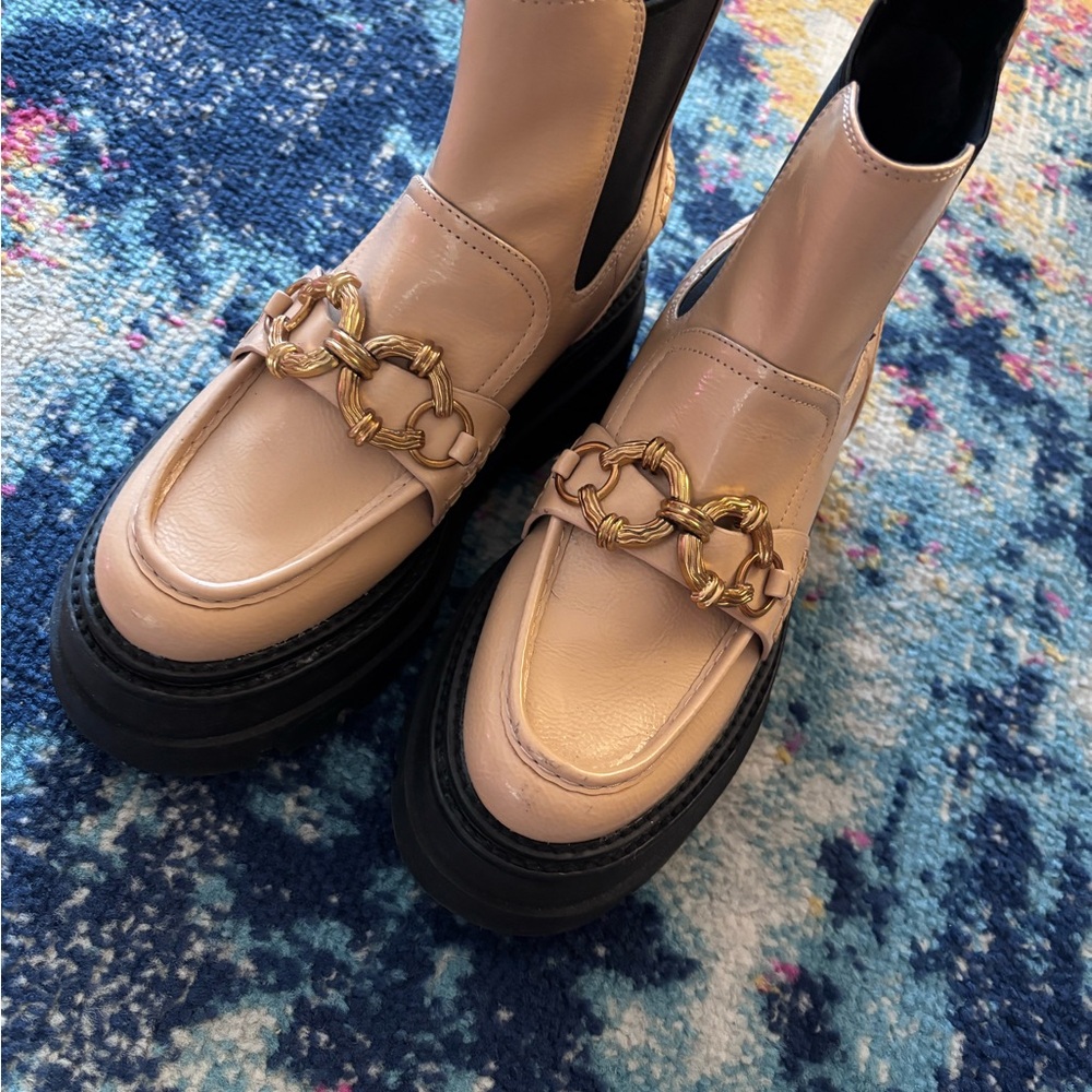 Circus by Sam Edelman Pink-Tan Leather Platform Mules with Gold Chain
